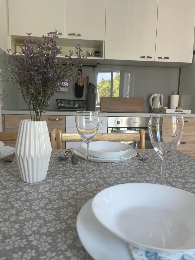 Pinezici Apartman Niccole المظهر الخارجي الصورة